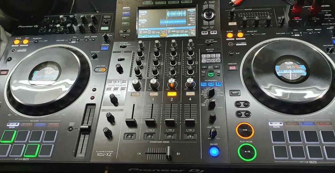 Pioneer DJ XDJ-XZ Professional All-in-One DJ Controller System [USED]