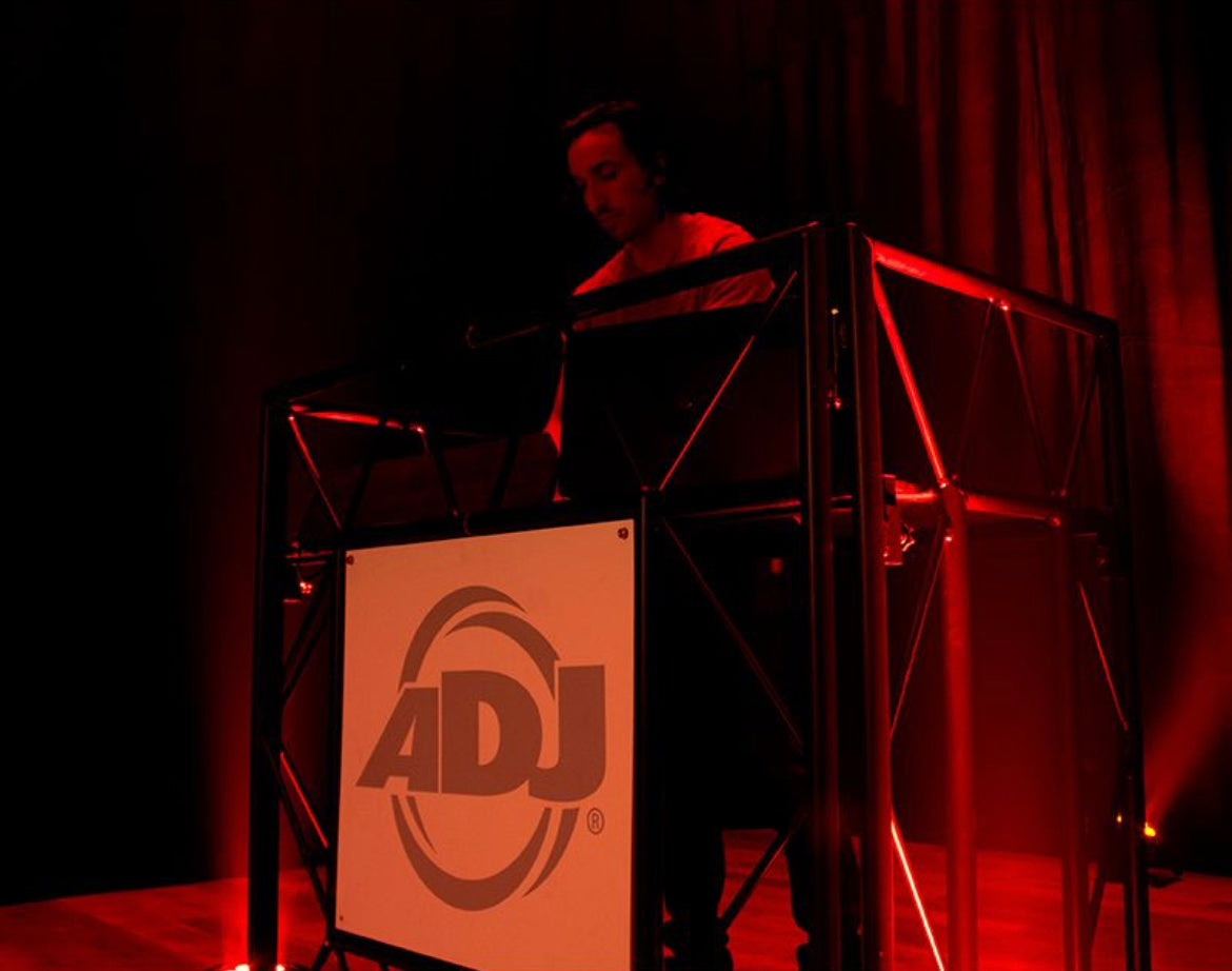 American DJ ADJ Pro Event Table MB [B-STOCK)- Matte Black DJ Gig Table